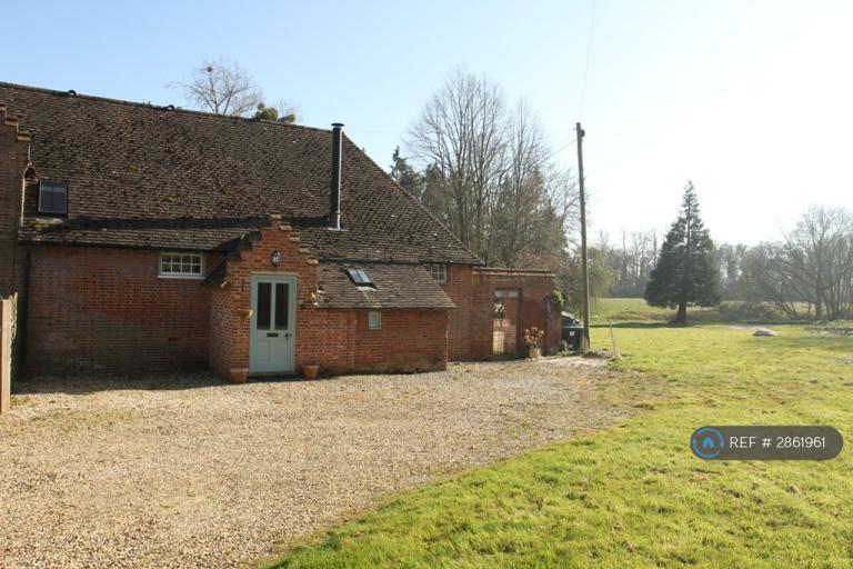 House New Road in South Norfolk