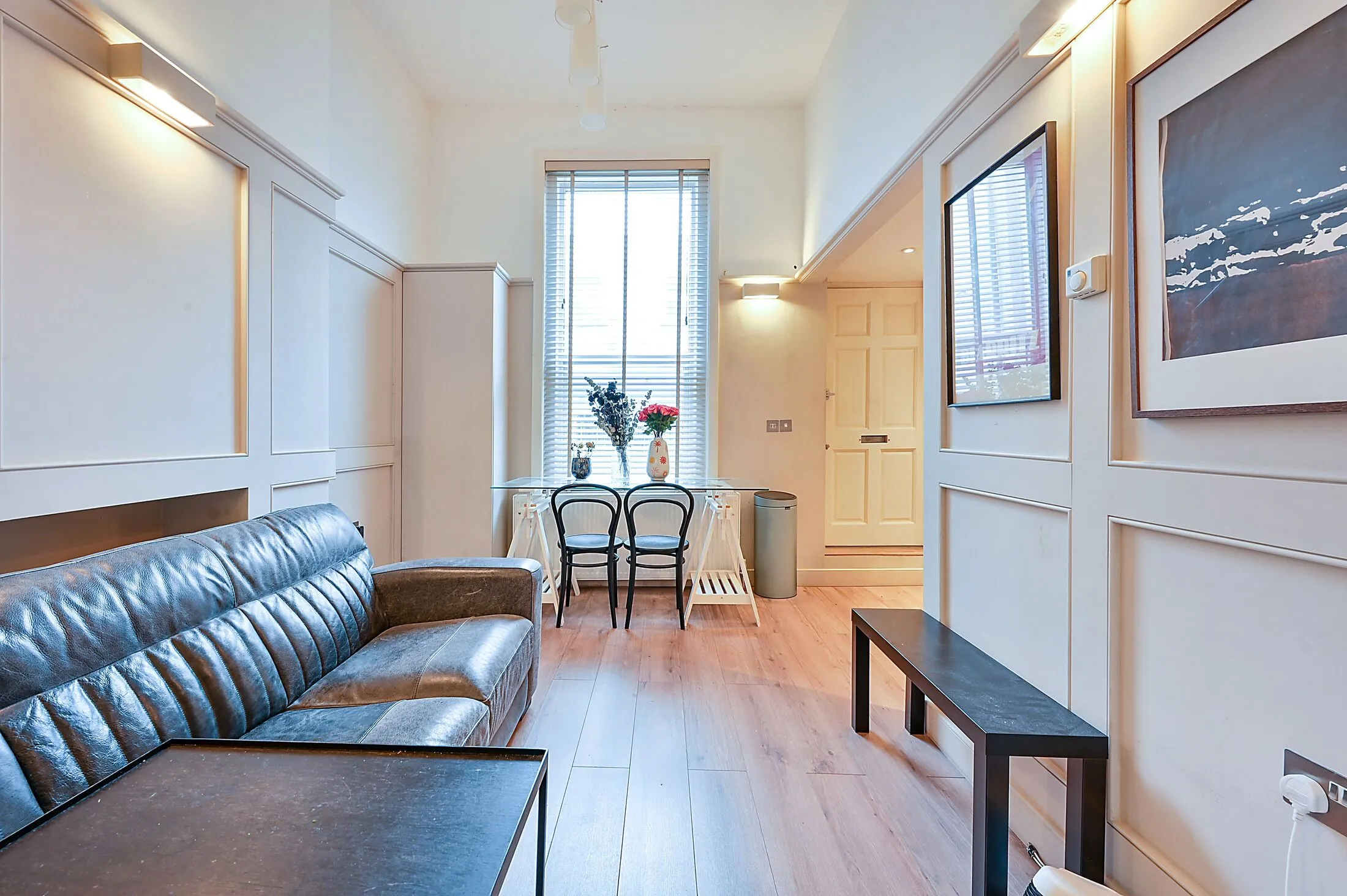 Flat Wellesley Road in Greater London