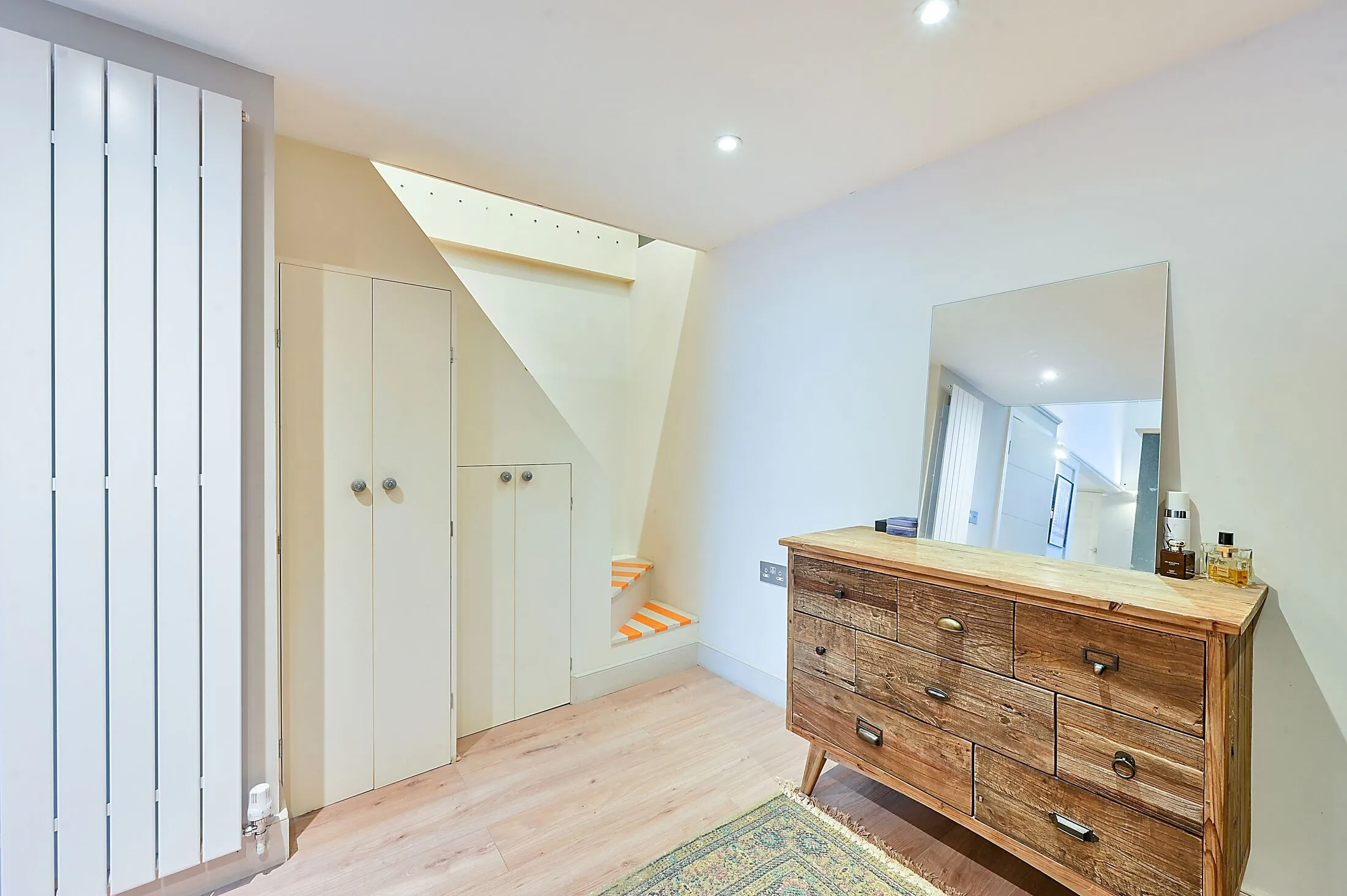 Flat Wellesley Road in Greater London