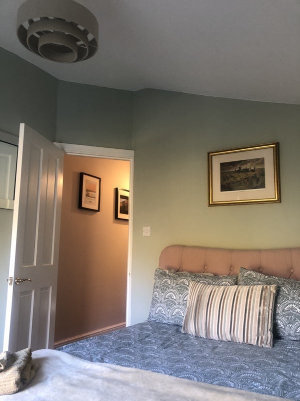 Room Longhurst Road in Greater London