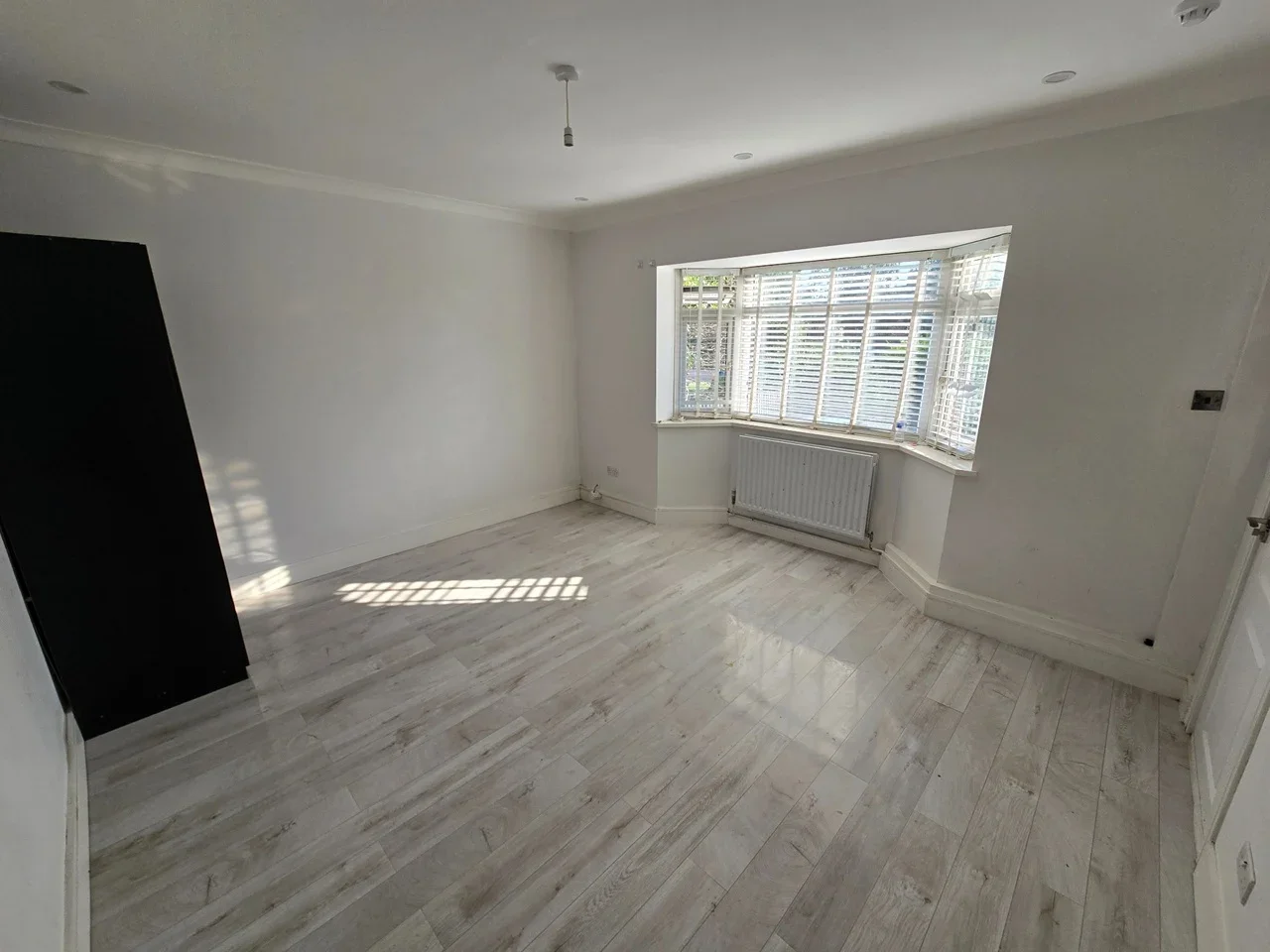 Room Mottingham Road in Greater London