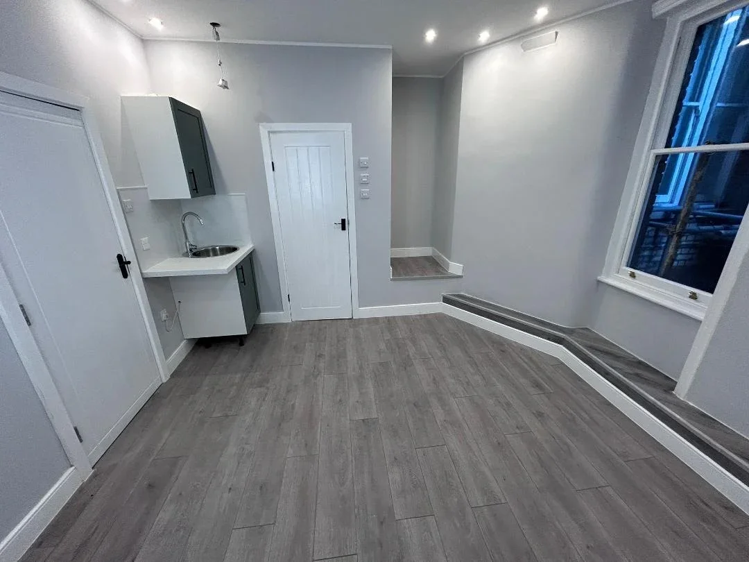 Flat Fortis Green Road in Greater London