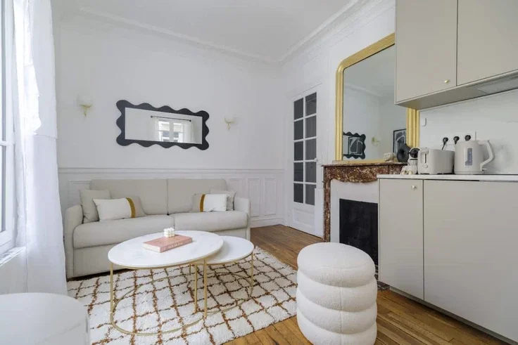 Appartement Rue des Tournelles à Paris