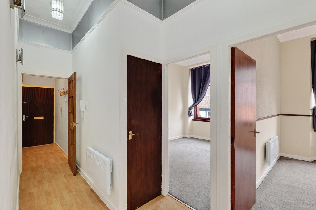 Flat Glebe Road in Galston