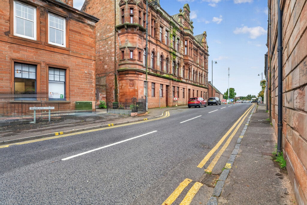 Flat Glebe Road in Galston