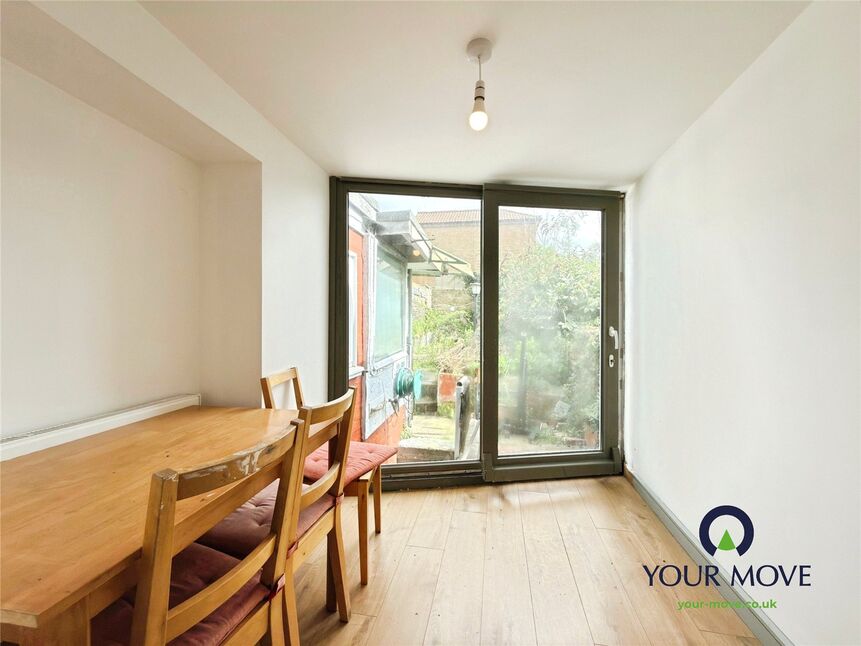 Flat Camden Road in Thanet