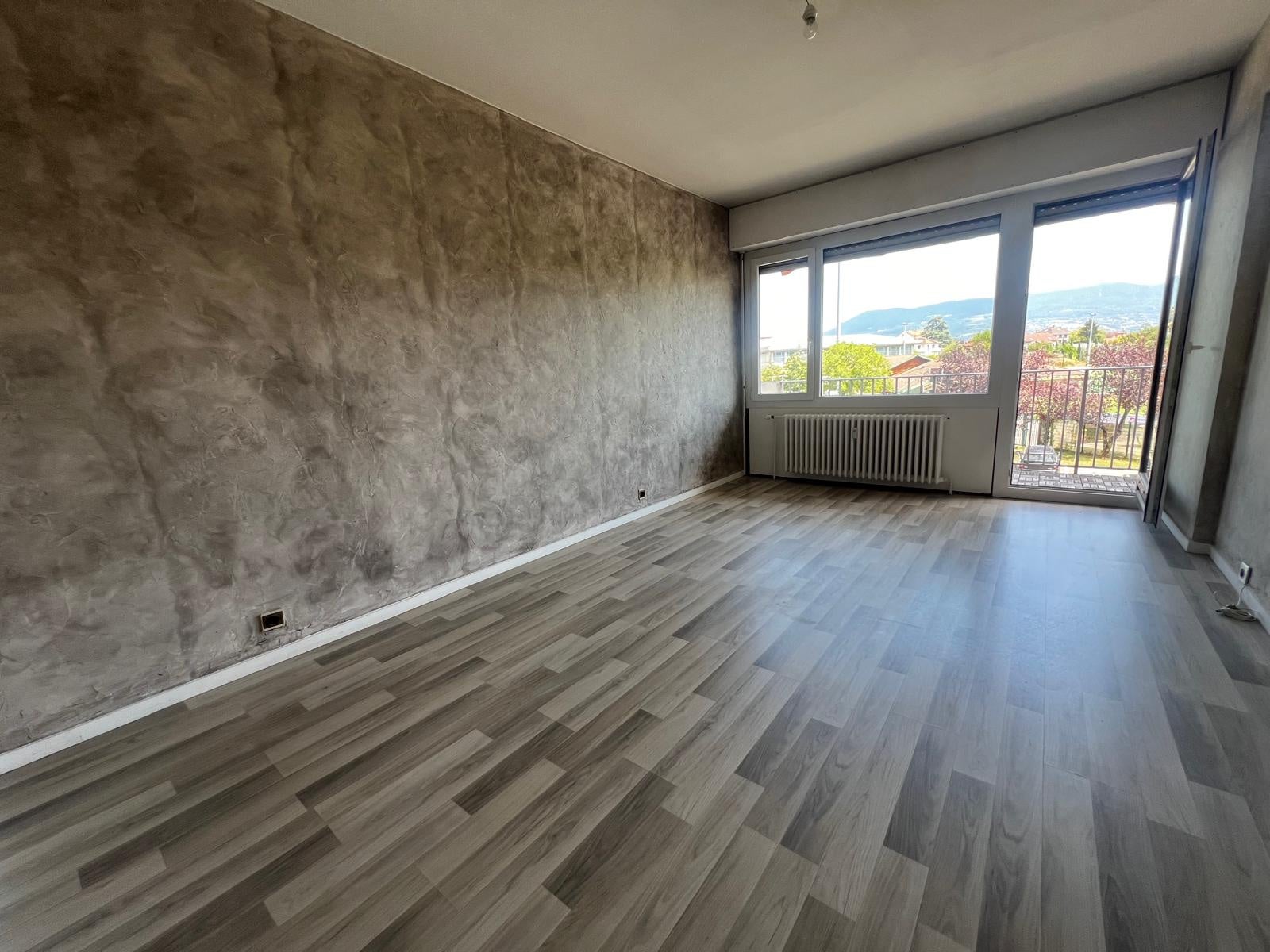 Appartement Rue du 18 Août à Gaillard