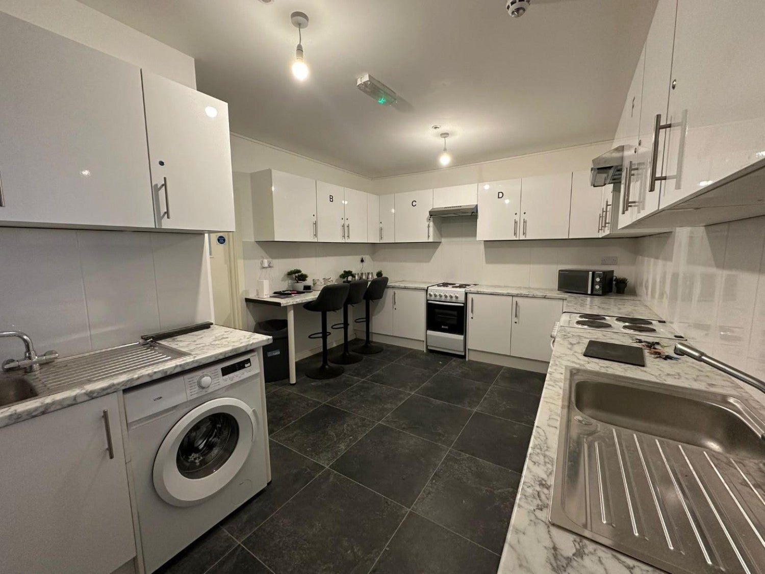Flat Radcliffe Road in Greater London