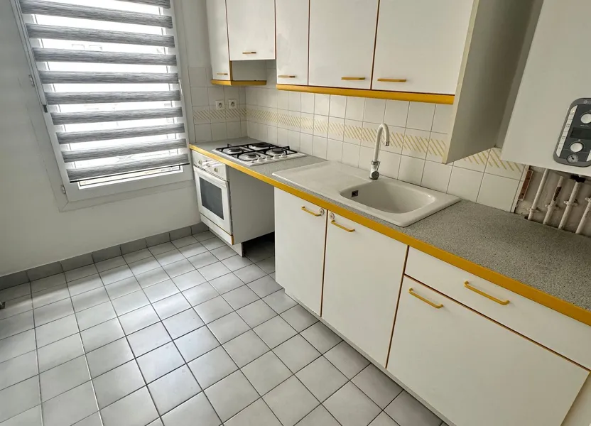Flat Rue Jean Monnet in Bussy-Saint-Georges