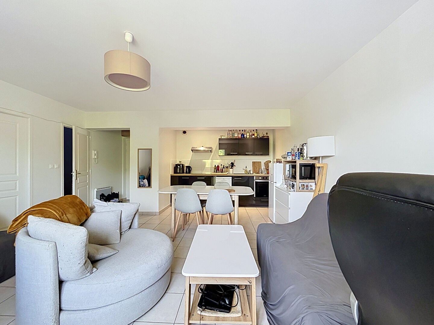 Appartement Rue du Petit Village à Le Mesnil-Rouxelin