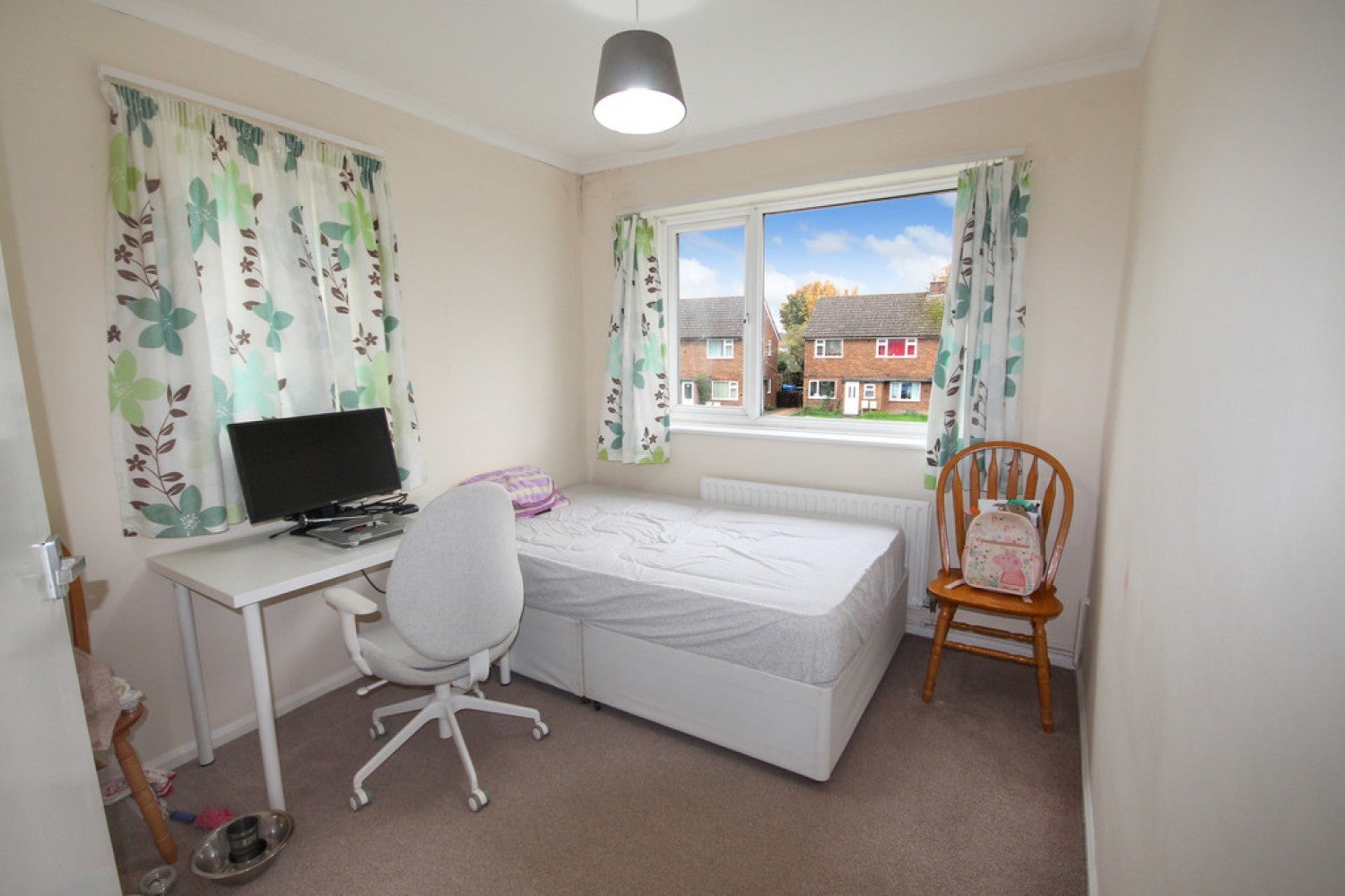 Flat Ronald Rolph Court in Cambridge