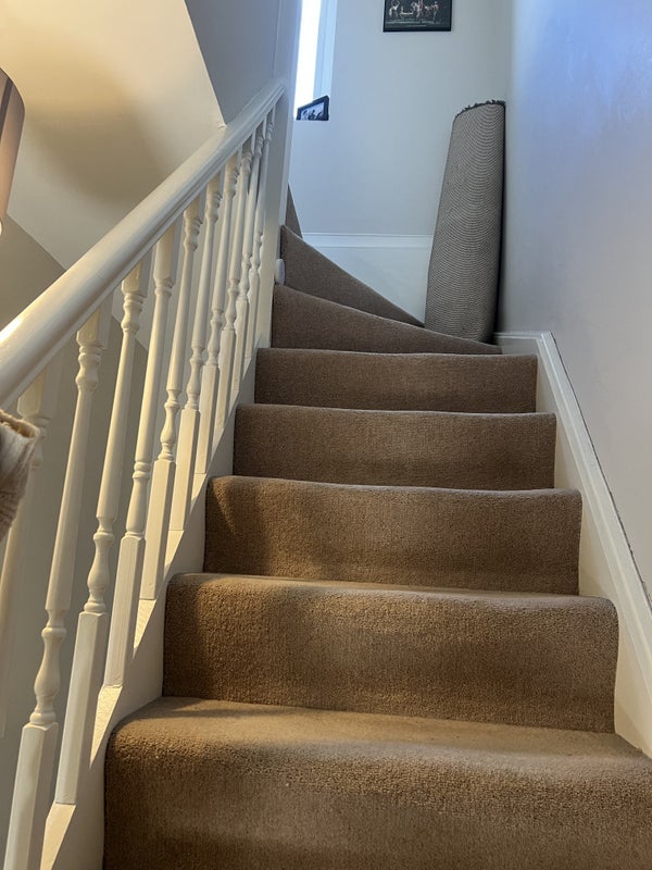 Flat Inman Road in Greater London
