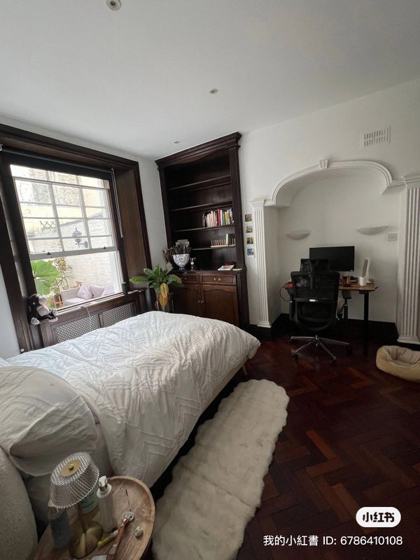 Room Gloucester Street in City of Westminster