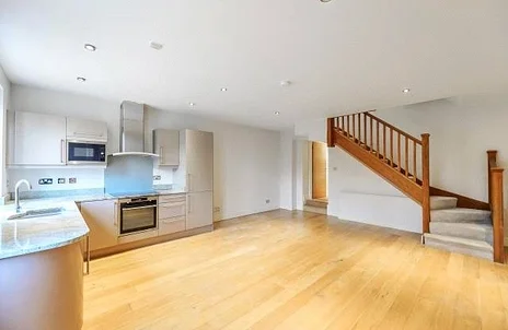 House Hillersdon in Wexham Court