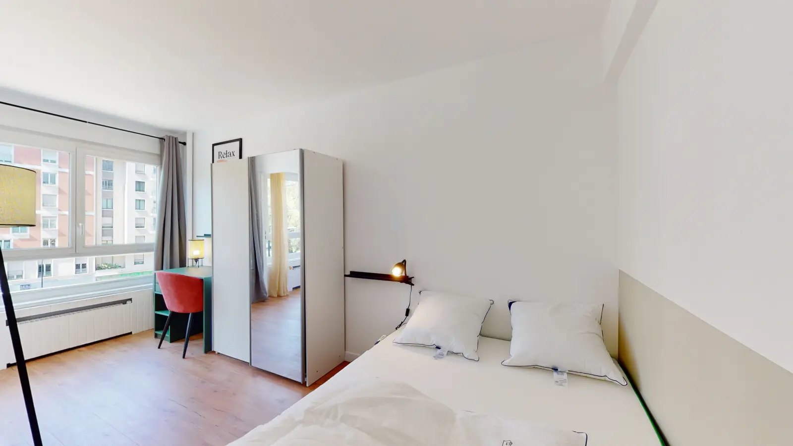 Room Rue de l'Alma in Courbevoie