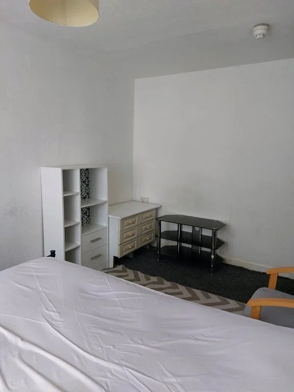 Room Eastbridge in Slough