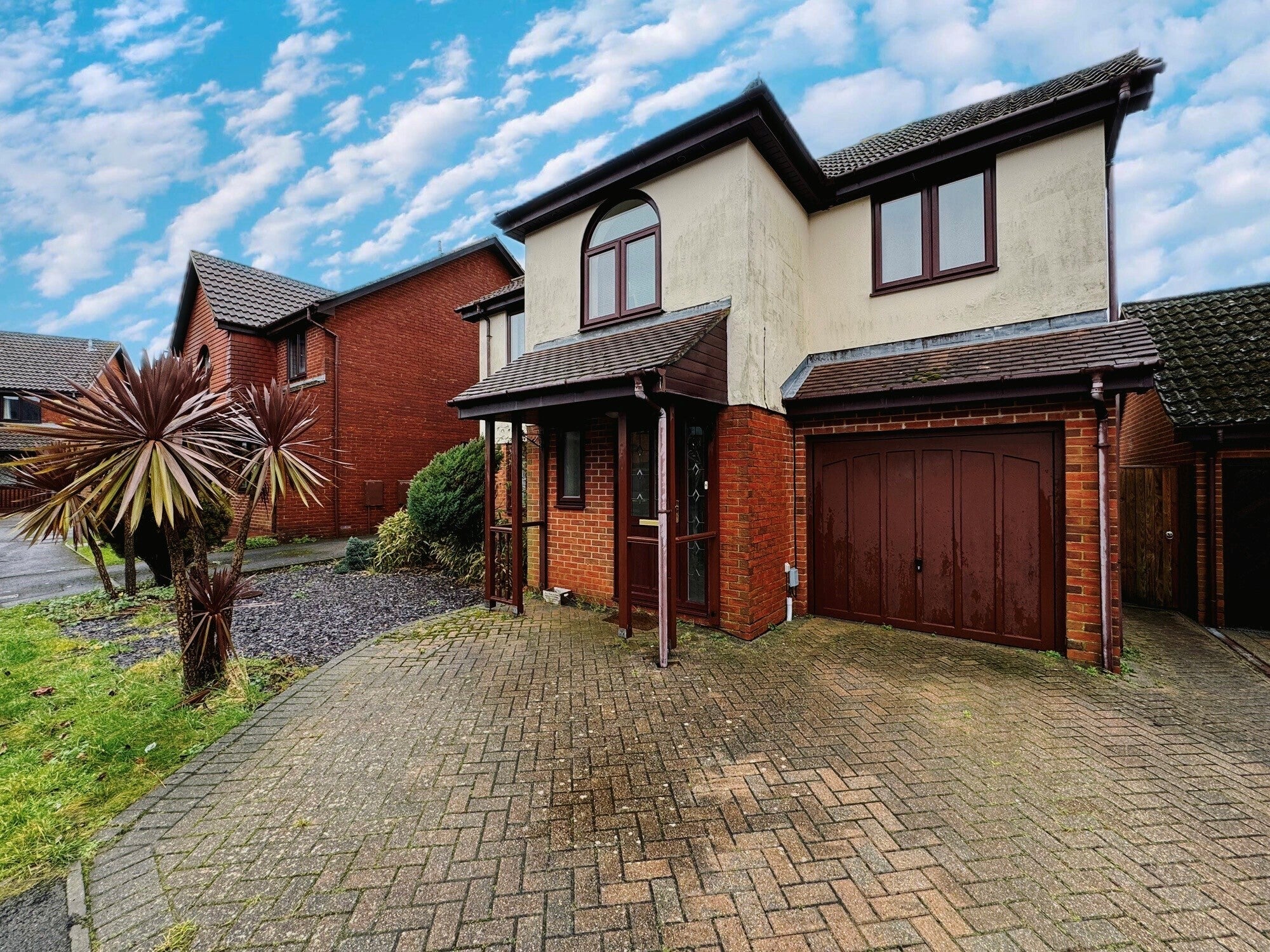 House Pershore Close in Fareham