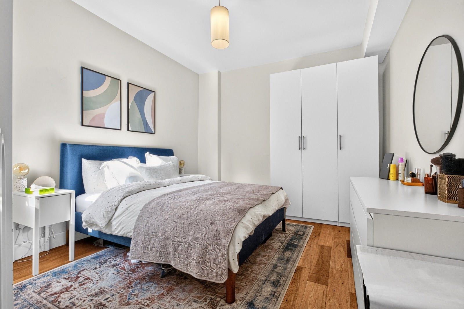 Flat Crawford Passage in Greater London