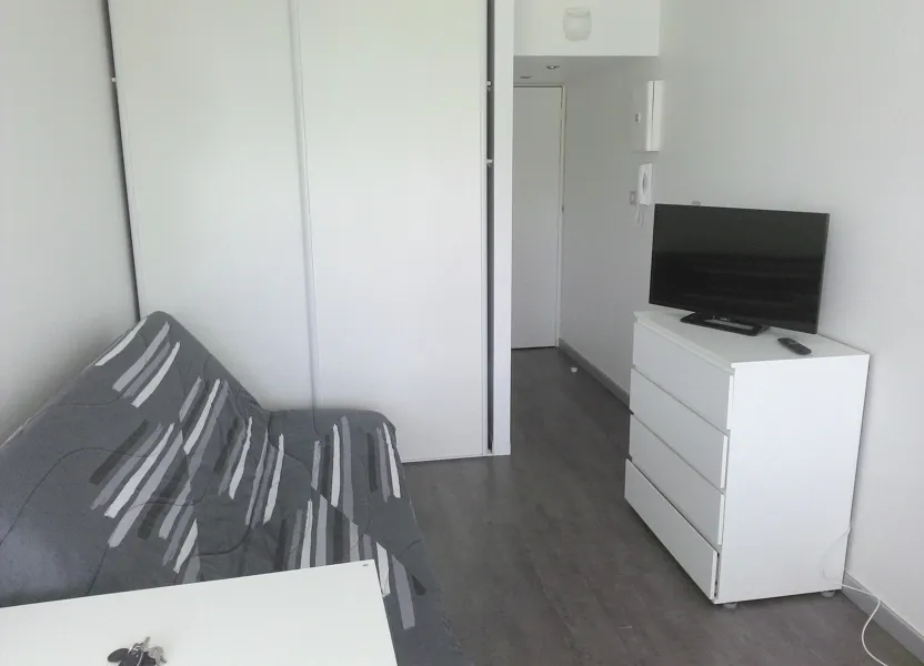 Appartement Rue de Carros à Bordeaux