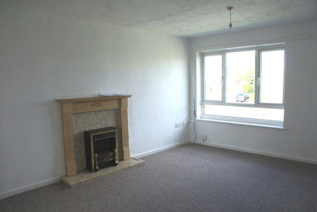 Flat Minsmere Road in Keynsham