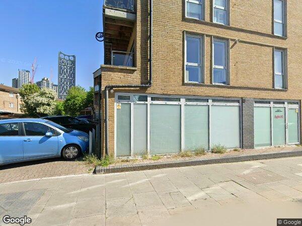 Flat Penton Place in Greater London