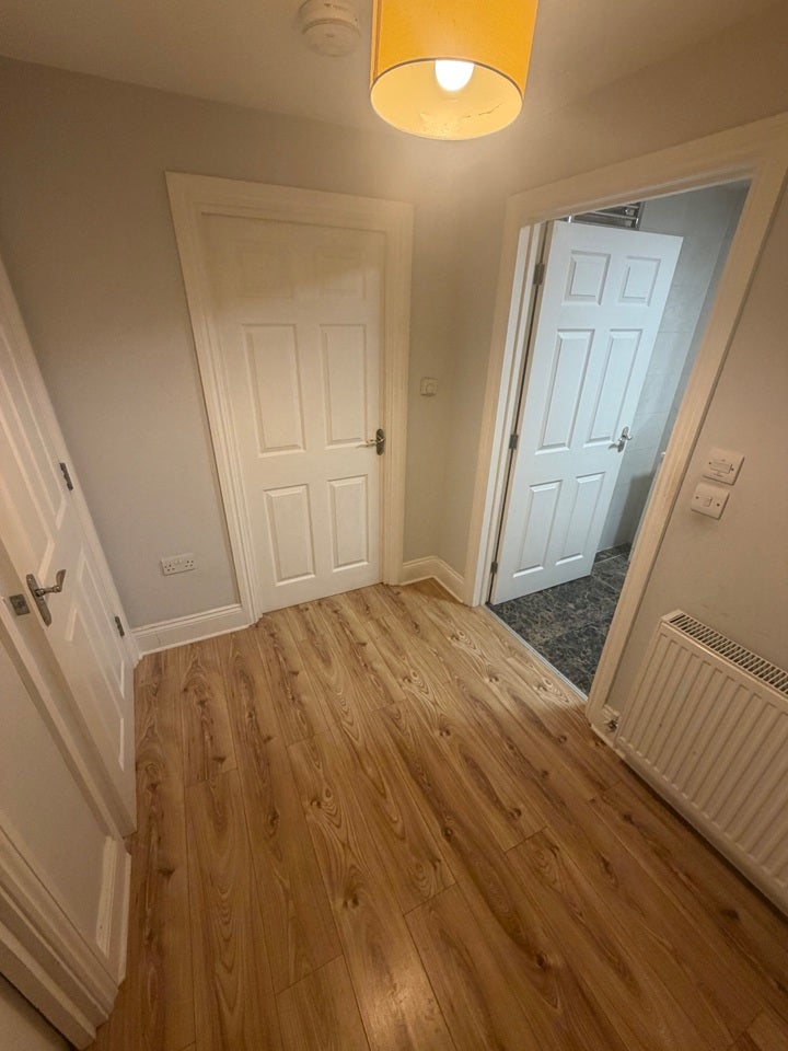 Flat Penton Place in Greater London