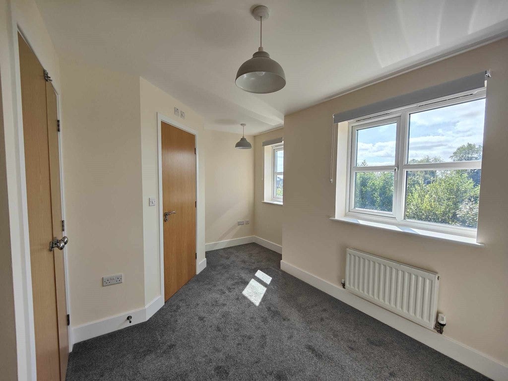 Flat Abbott Court in Chorley