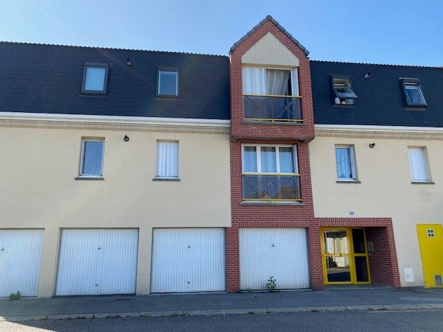 Flat Rue Eugène Daufresne in Charleval