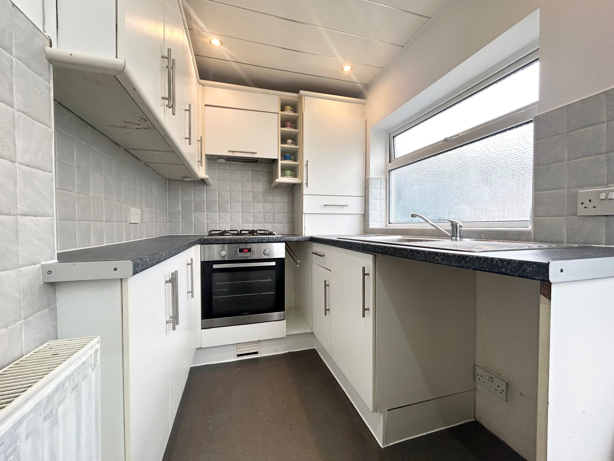 Flat Sheringham Avenue in Bispham