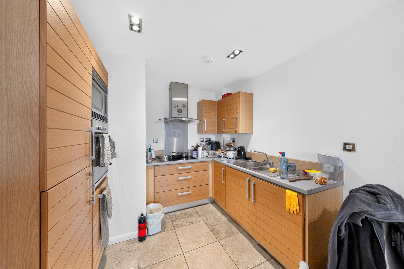Flat Limeharbour in Greater London