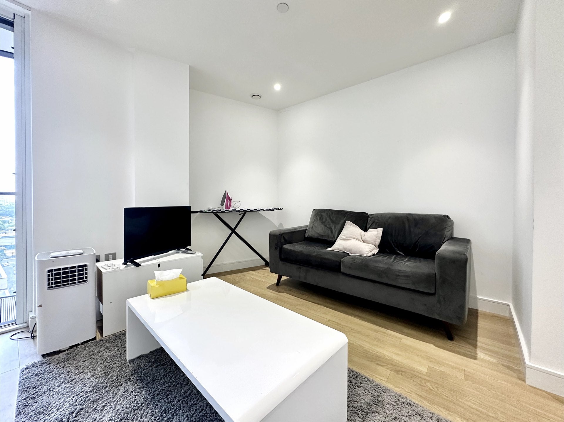 Flat Wandsworth Road in Greater London
