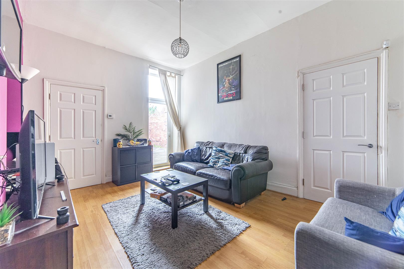 Flat Fairfield Road in Newcastle upon Tyne