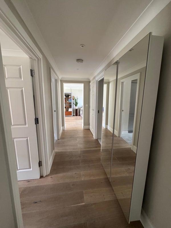 Room Woodland Crescent in Greater London