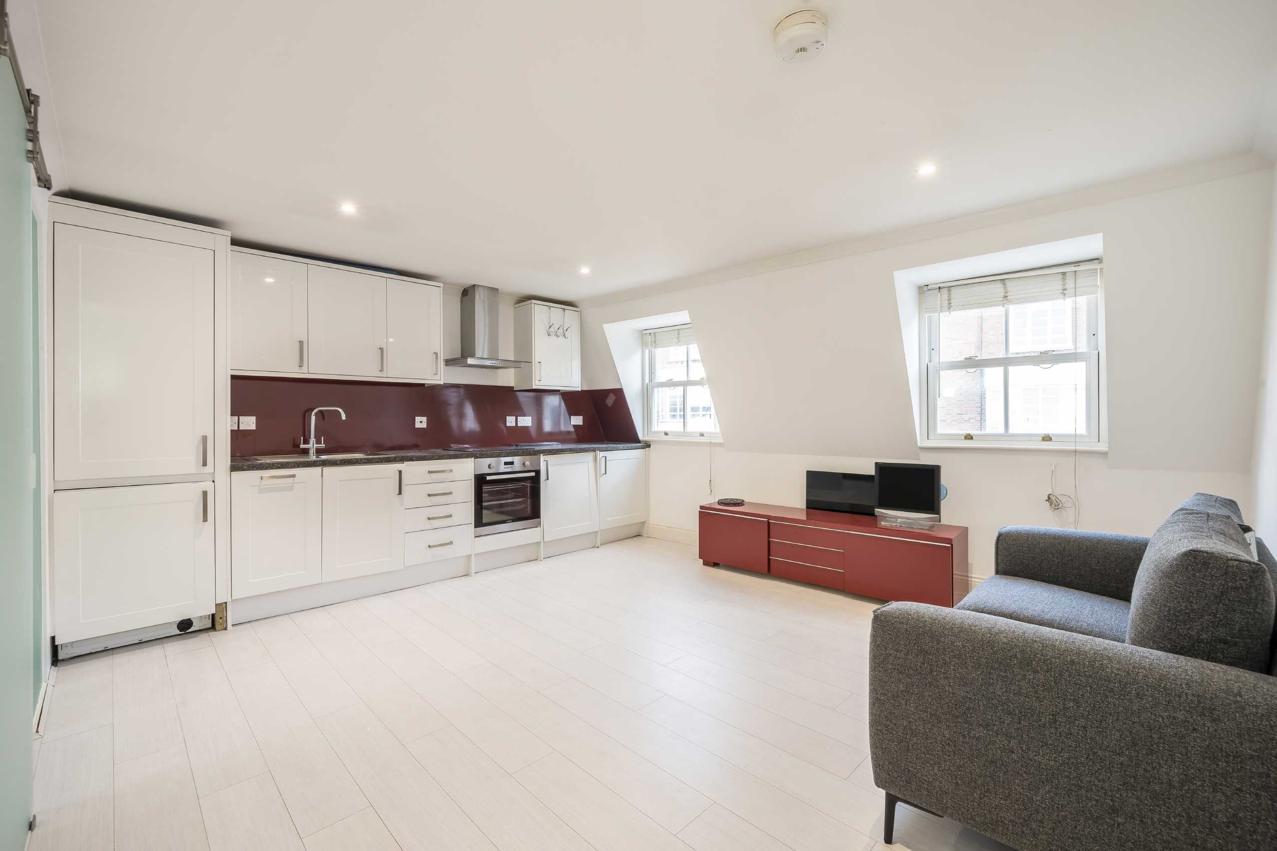 Flat Westbourne Grove Terrace in City of Westminster