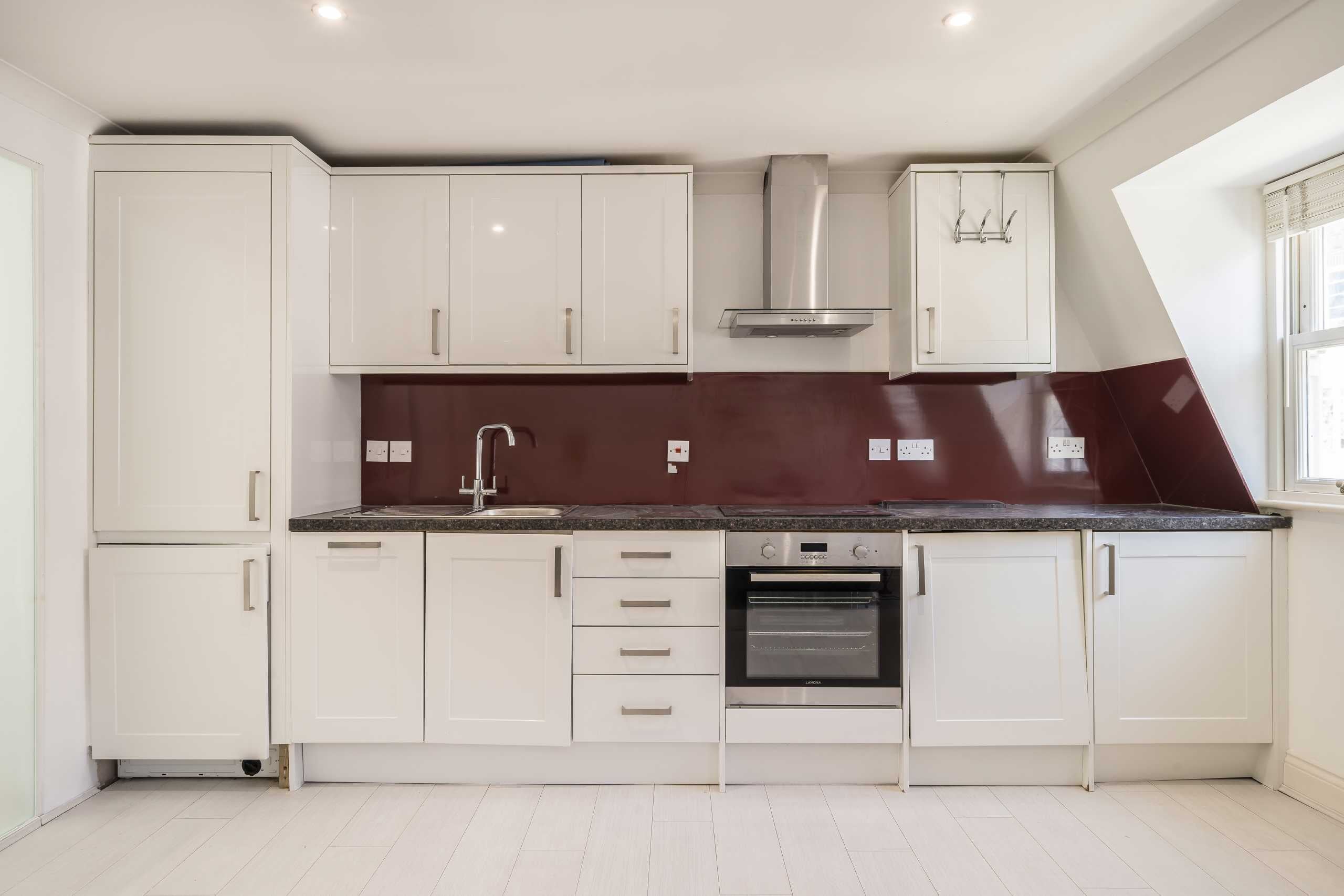 Flat Westbourne Grove Terrace in City of Westminster