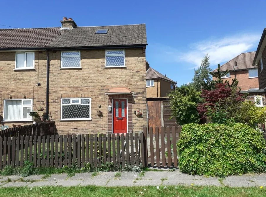 House Masefield Drive in Farnworth