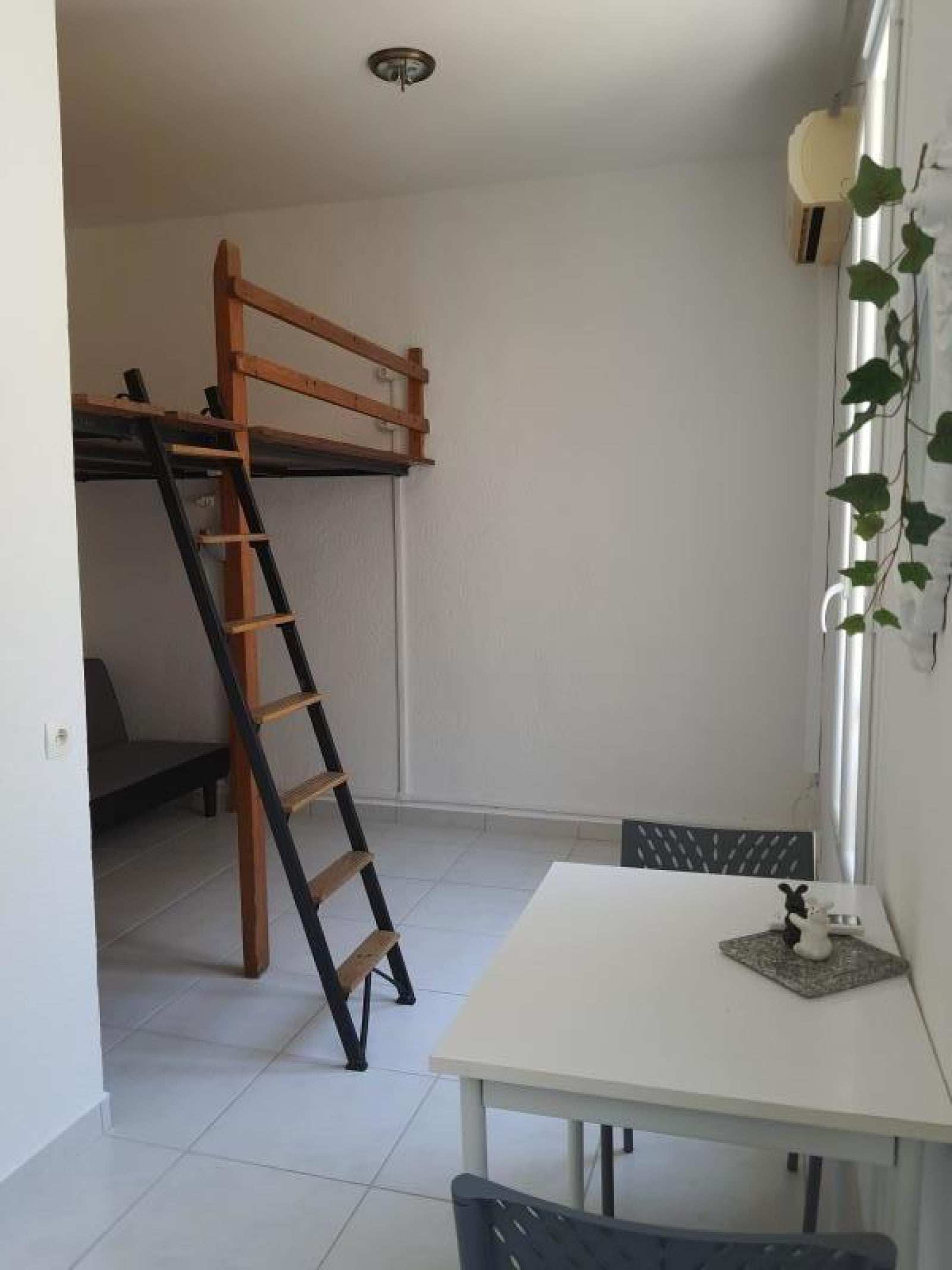 Room Boulevard Gambetta in Nice