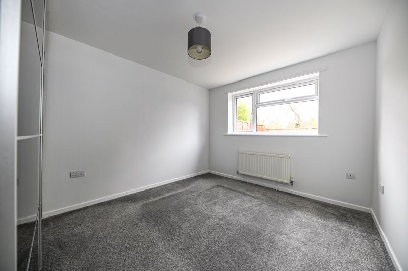 Flat Arle Close in East Hampshire