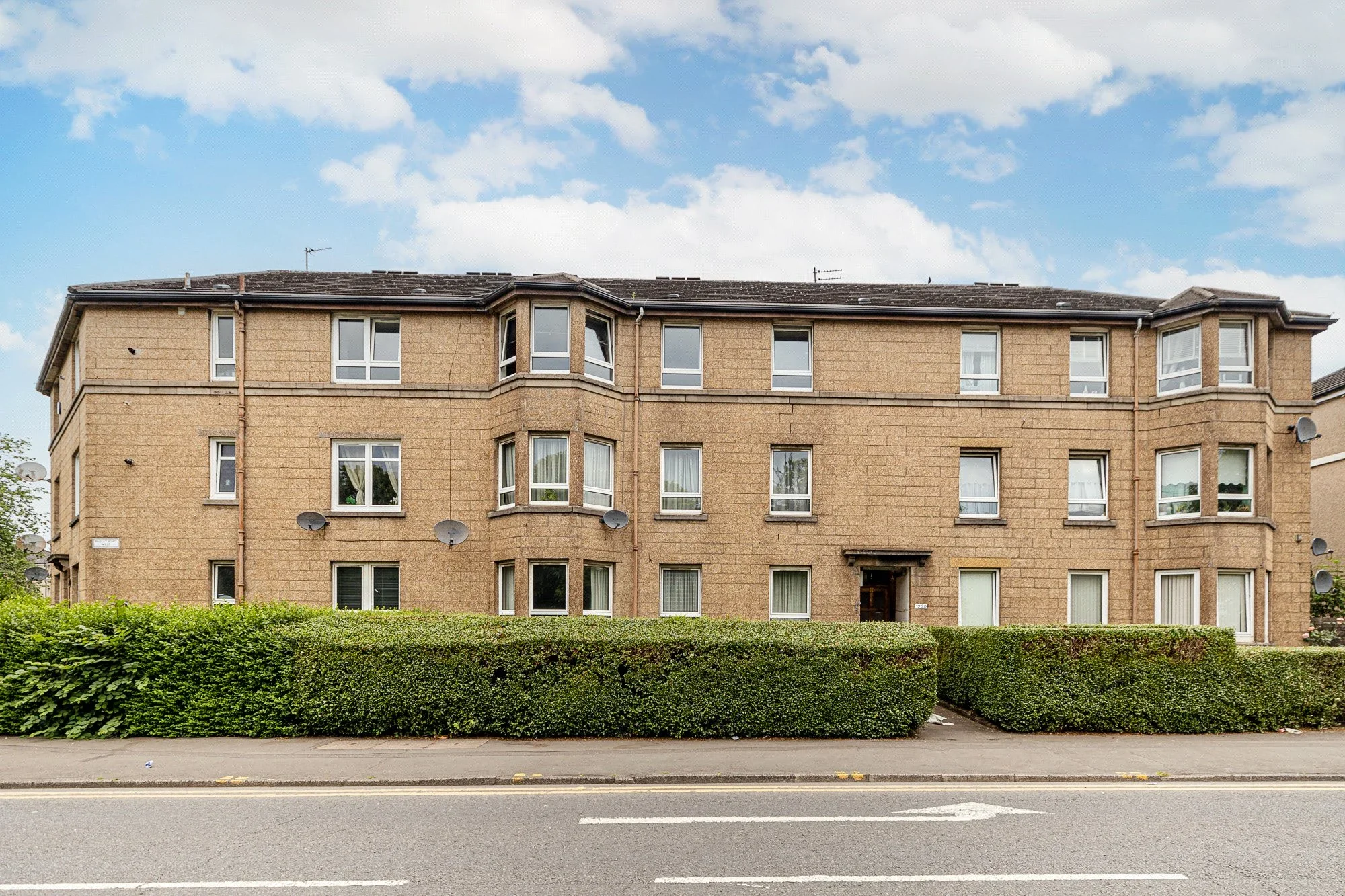 Flat Paisley Road West in Glasgow