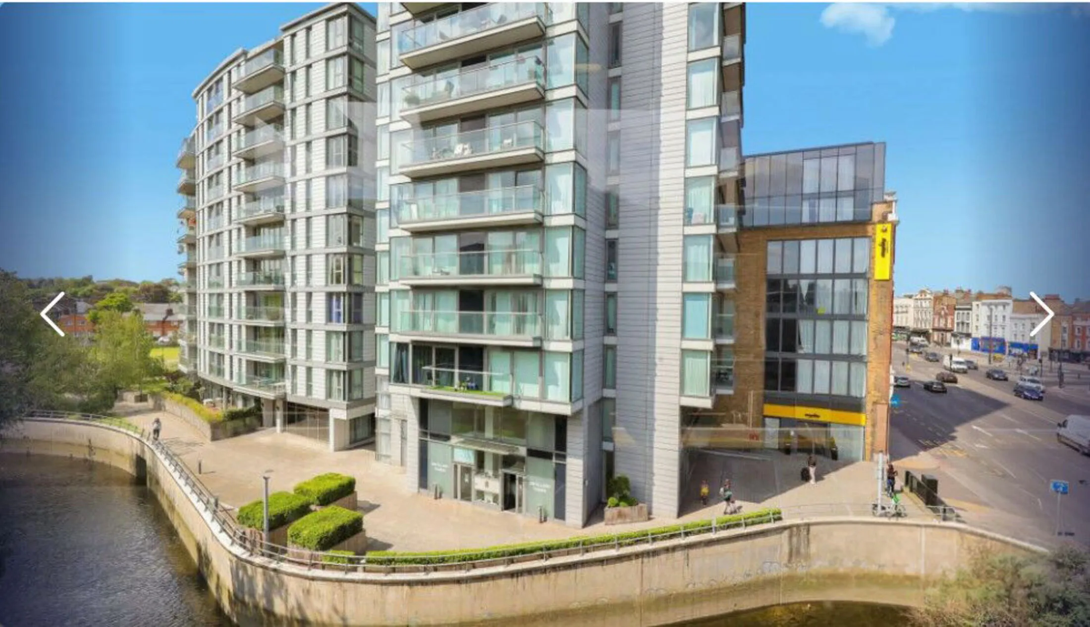 Flat Seager Place in Greater London