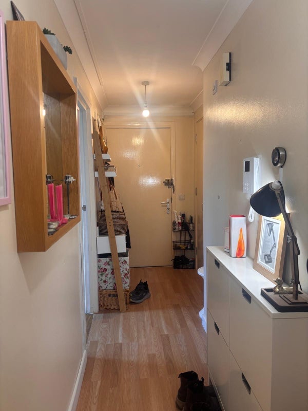 Room Monteagle Way in Greater London