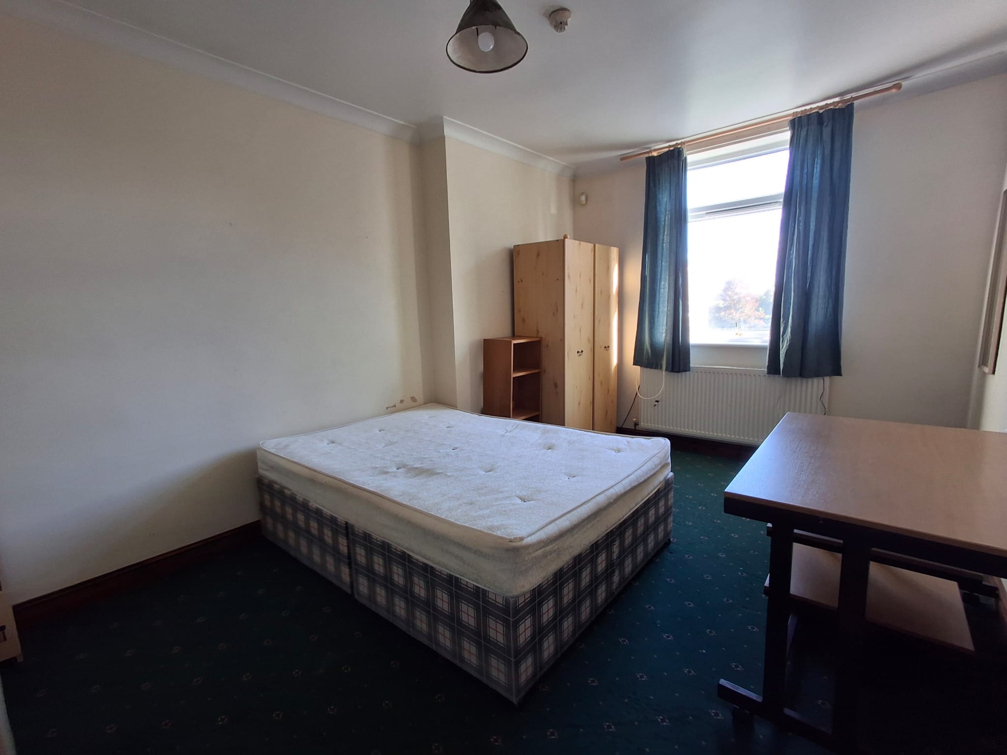 Flat Devon Road in Leeds