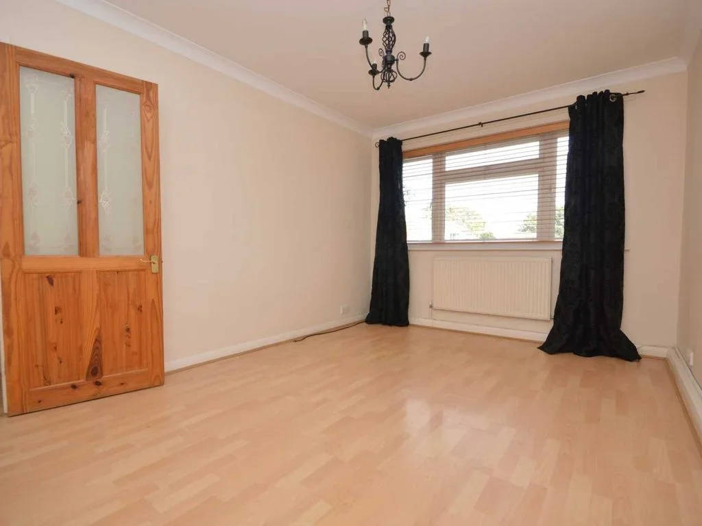 Flat Milford Close in Greater London