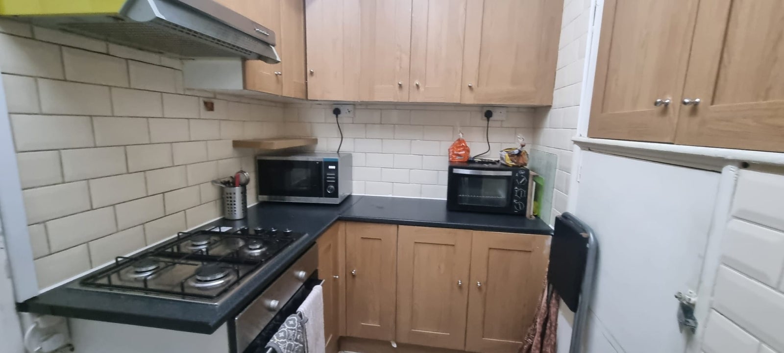 Flat Hackney Road in Greater London