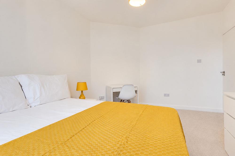 Flat Alpha Close in City of Westminster