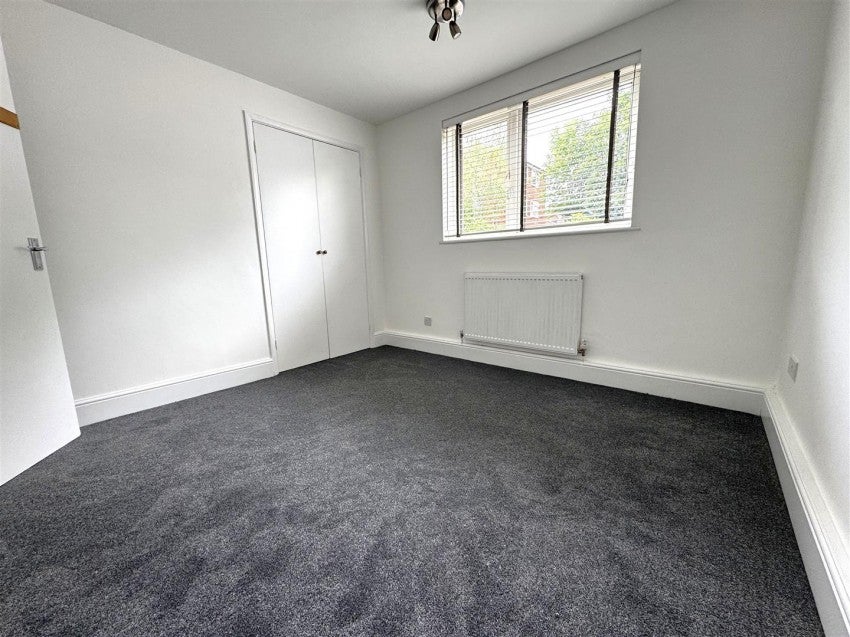 Flat Carey Court in Greater London