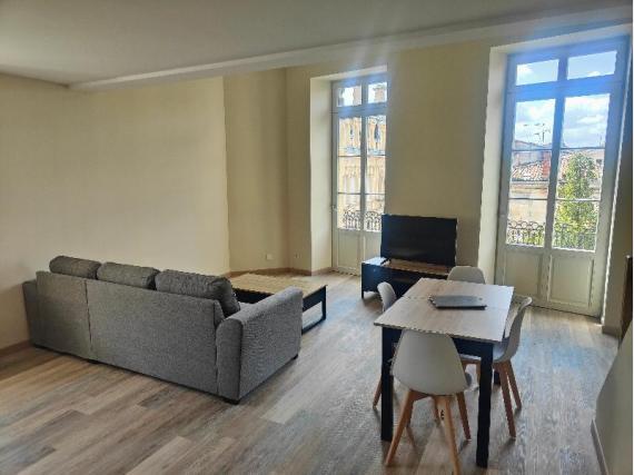 Flat Rue duffour-dubergier in Bordeaux