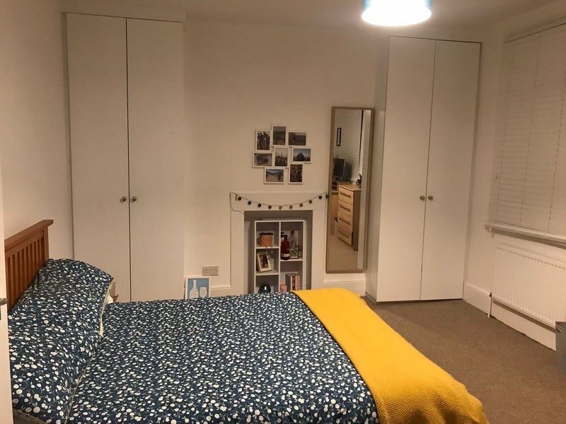 Room Charleston Street in Greater London