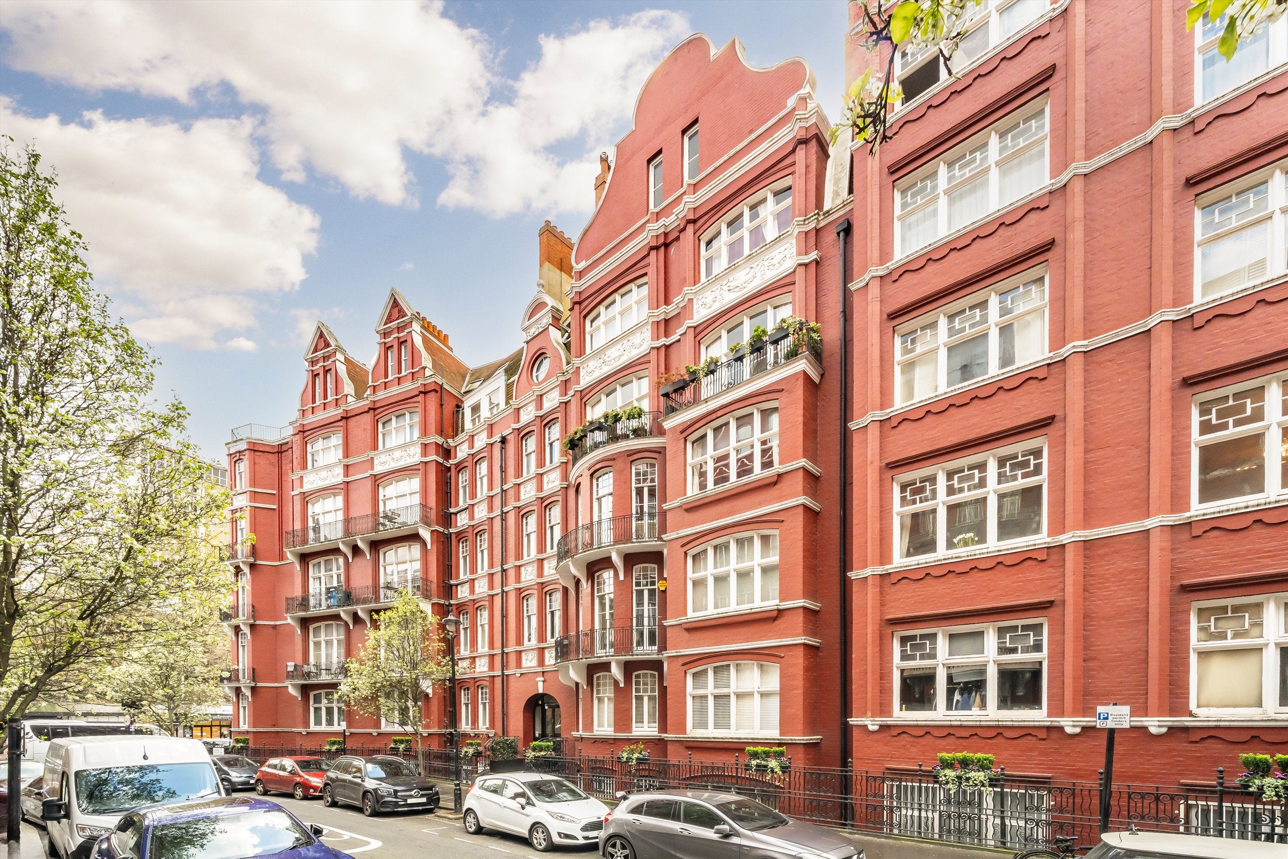 Flat Cabbell Street in City of Westminster