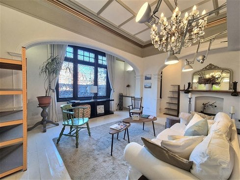 Flat Heathfield Park in Greater London